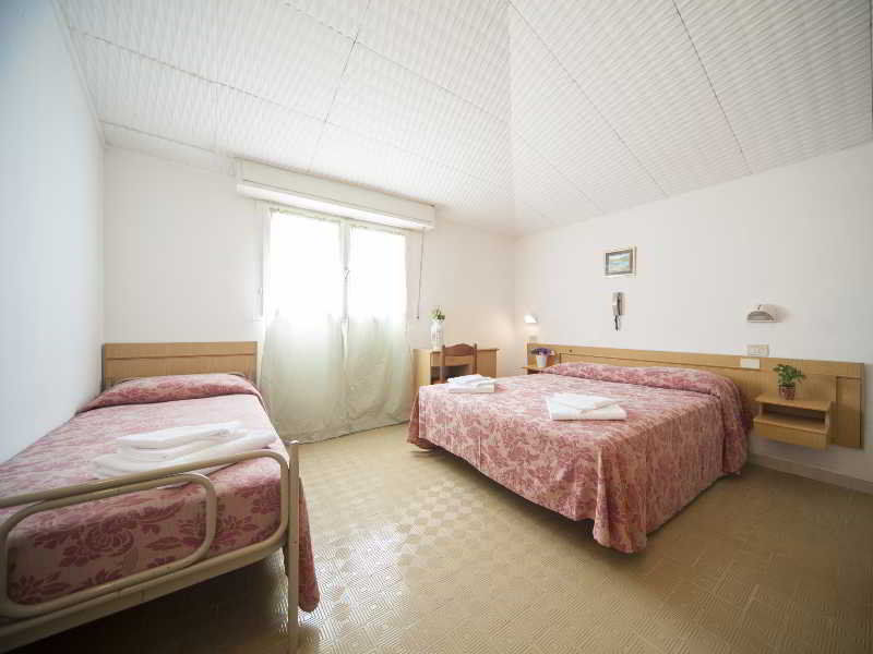 Hotel Rosa Римини Экстерьер фото