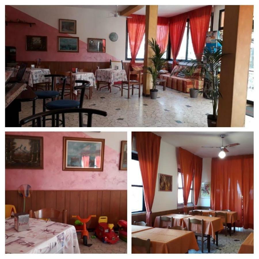 Hotel Rosa Римини Экстерьер фото