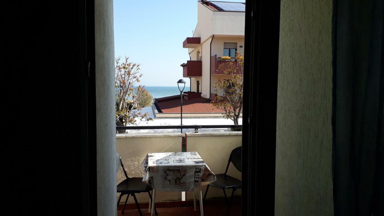 Hotel Rosa Римини Экстерьер фото